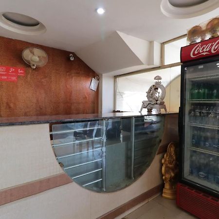 Oyo 29259 Hotel Rama Royal Nellore Extérieur photo