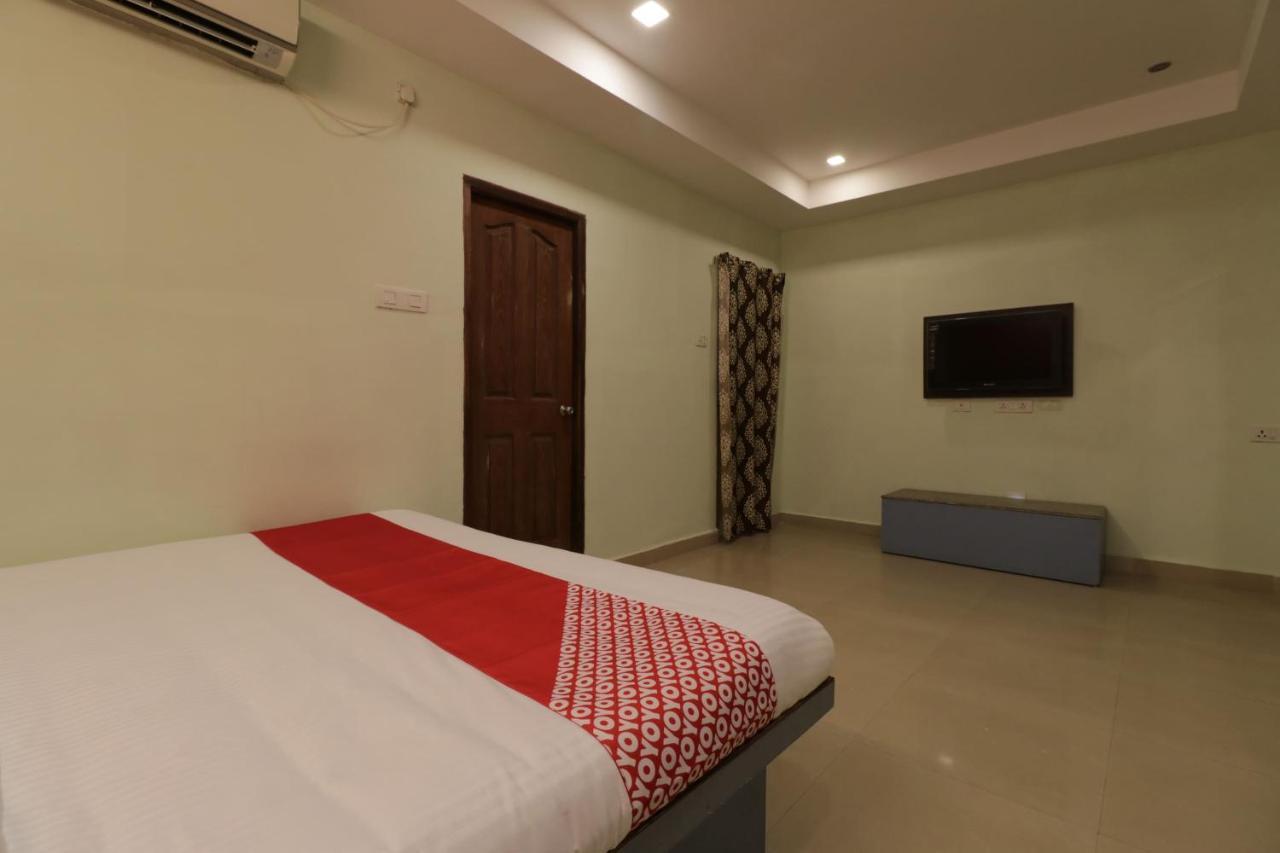Oyo 29259 Hotel Rama Royal Nellore Extérieur photo
