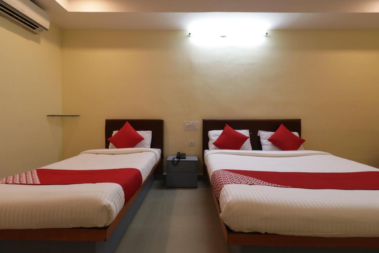 Oyo 29259 Hotel Rama Royal Nellore Extérieur photo