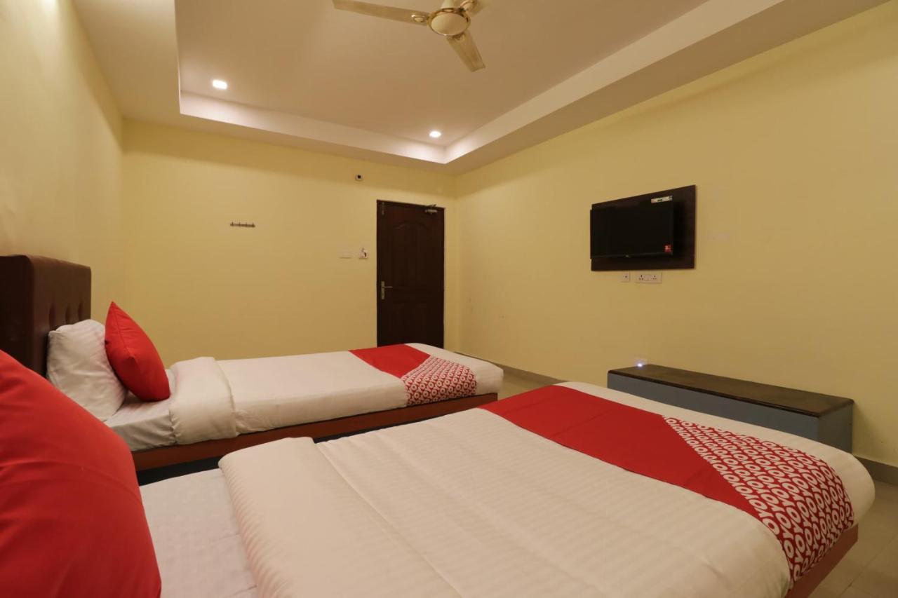 Oyo 29259 Hotel Rama Royal Nellore Extérieur photo
